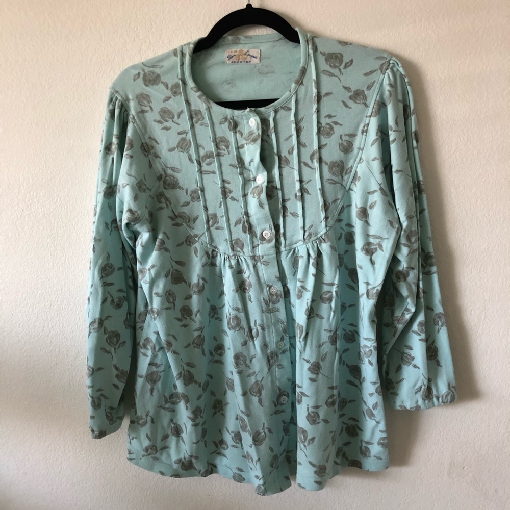 Floral Henley blouse